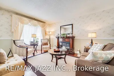 54 Long Drive, Whitby, ON L1N 8E3