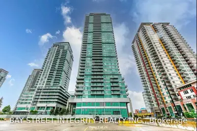 50 Town Centre Court 1804, Toronto E09, ON M1P 0A9