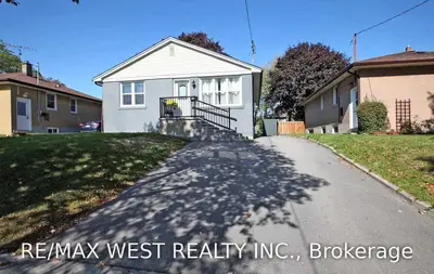 460 Phillip Murray Avenue, Oshawa, ON L1J 1H5