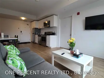 1800 Simcoe Street N 315, Oshawa, ON L1G 4X9