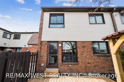 960 Glen Street 62, Oshawa, ON L1J 6E8