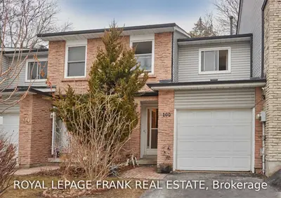 1330 Trowbridge Drive E 100, Oshawa, On L1g 7l1