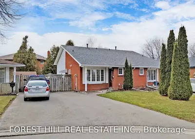 234 Coventry Court, Oshawa, ON L1G 6H3