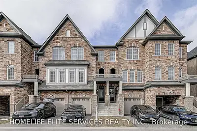 17 Graywardine Lane, Ajax, ON L1Z 0R9