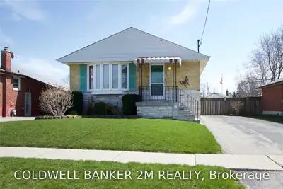 743 Gaspe Avenue, Oshawa, ON L1J 1C8