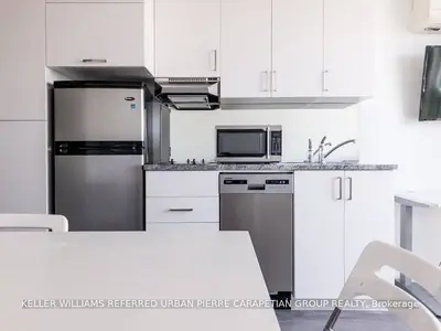 1900 Simcoe Street 336, Oshawa, ON L1G 4Y3