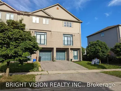1543 Hummingbird Court, Pickering, ON L1V 7H8