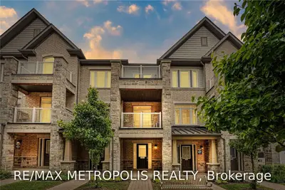 2554 Ladyfern Cross Street 46, Pickering, ON L1X 0E6