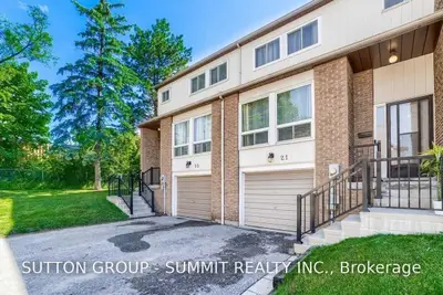 21 Macey Court 52, Ajax, ON L1S 6E3