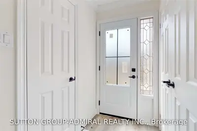 1120 Glen Eden Court, Pickering, ON L1V 6N8