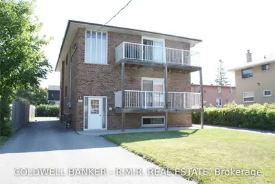 227 Montrave Avenue 3, Oshawa, ON L1J 4R9