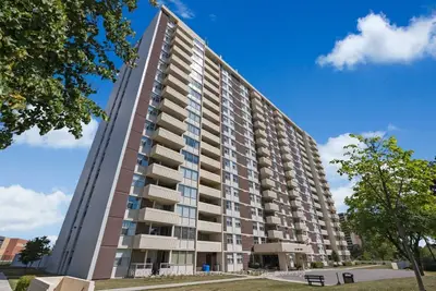 66 Falby Court 1009, Ajax, ON L1S 3L2