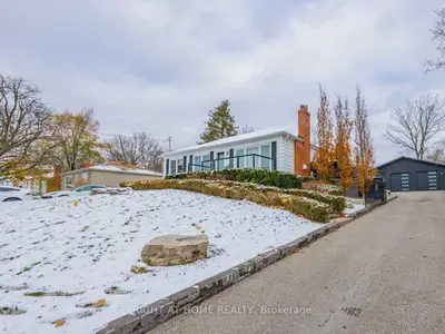 1971 Glendale Drive, Pickering, ON L1V 1V8