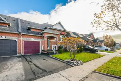 1815 Woodgate Court, Oshawa, ON L1G 7Z1
