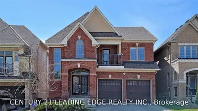 2536 Kentucky Derby Way, Oshawa, ON L1L 0K3