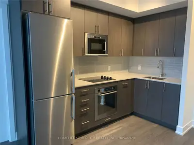 2550 Simcoe Street N 1105, Oshawa, ON L1L 0R5