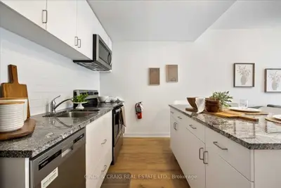 1740 Simcoe Street N 40, Oshawa, ON L1G 4S1