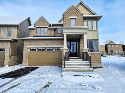 234 Miyako Court, Oshawa, ON L1H 7K4