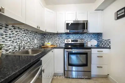 55 William Street E 605, Oshawa, ON L1G 7C9