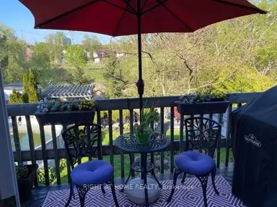 591 Dunrobin Court, Oshawa, ON L1J 7P2