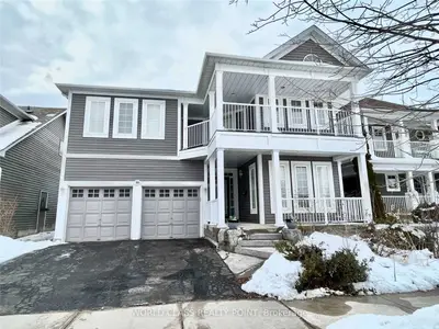 10 Port Of Newcastle Drive, Clarington, ON L1B 1M8