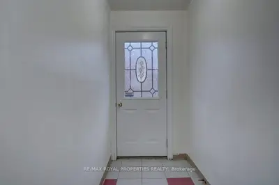 101 Richmond Street W, Oshawa, ON L1G 1E3