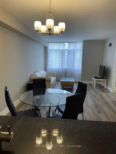 88 Alton Towers Circle 1211, Toronto E07, ON M1V 5C5