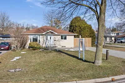 761 Edna Court, Oshawa, ON L1H 7X8
