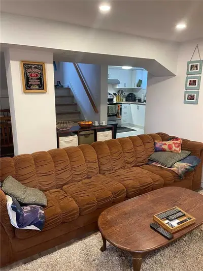 606 Finucane Street, Oshawa, ON L1J 5L6