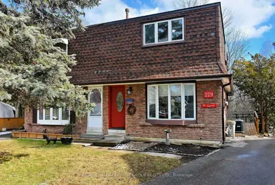 229 Coventry Court, Oshawa, ON L1G 6H4
