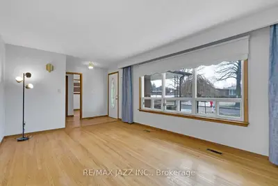 331 Linden Street, Oshawa, ON L1H 6R3
