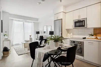 2550 Simcoe Street N 512, Oshawa, ON L1L 0R5