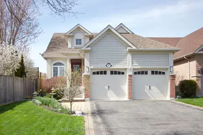 97 Havenwood Place, Whitby, ON L1N 9V6
