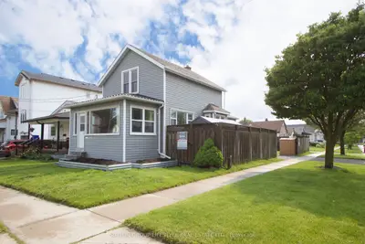 300 Burk Street, Oshawa, ON L1J 4C6