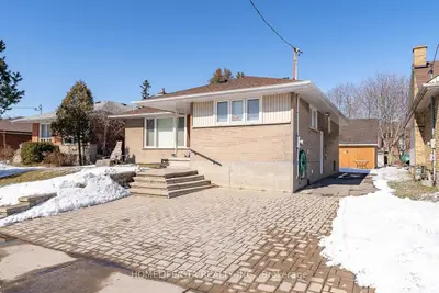 278 Malaga Road, Oshawa, ON L1J 1N7