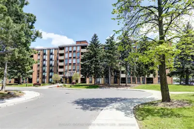 1535 Diefenbaker Court 504, Pickering, ON L1V 3W2