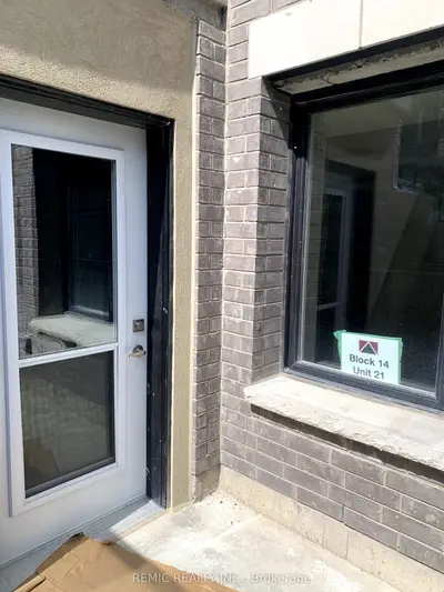28 A Lookout Drive, Clarington, ON L1C 7G1