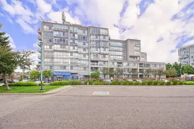25 Cumberland Lane 412, Ajax, ON L1S 7K1