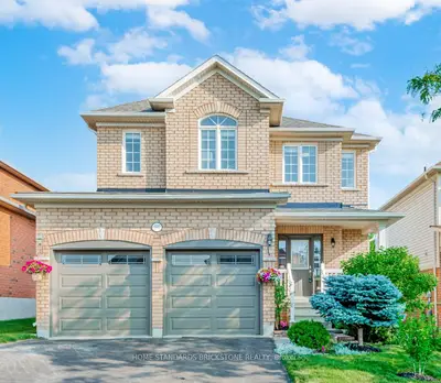 597 Greenhill Avenue, Oshawa, ON L1K 3C2