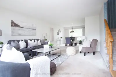 220 Trent Street E, Whitby, On L1n 1l6