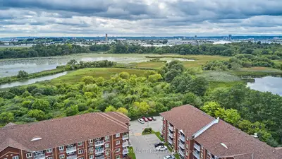 #414 193 Lake Driveway W, Ajax, ON, L1S 7H8