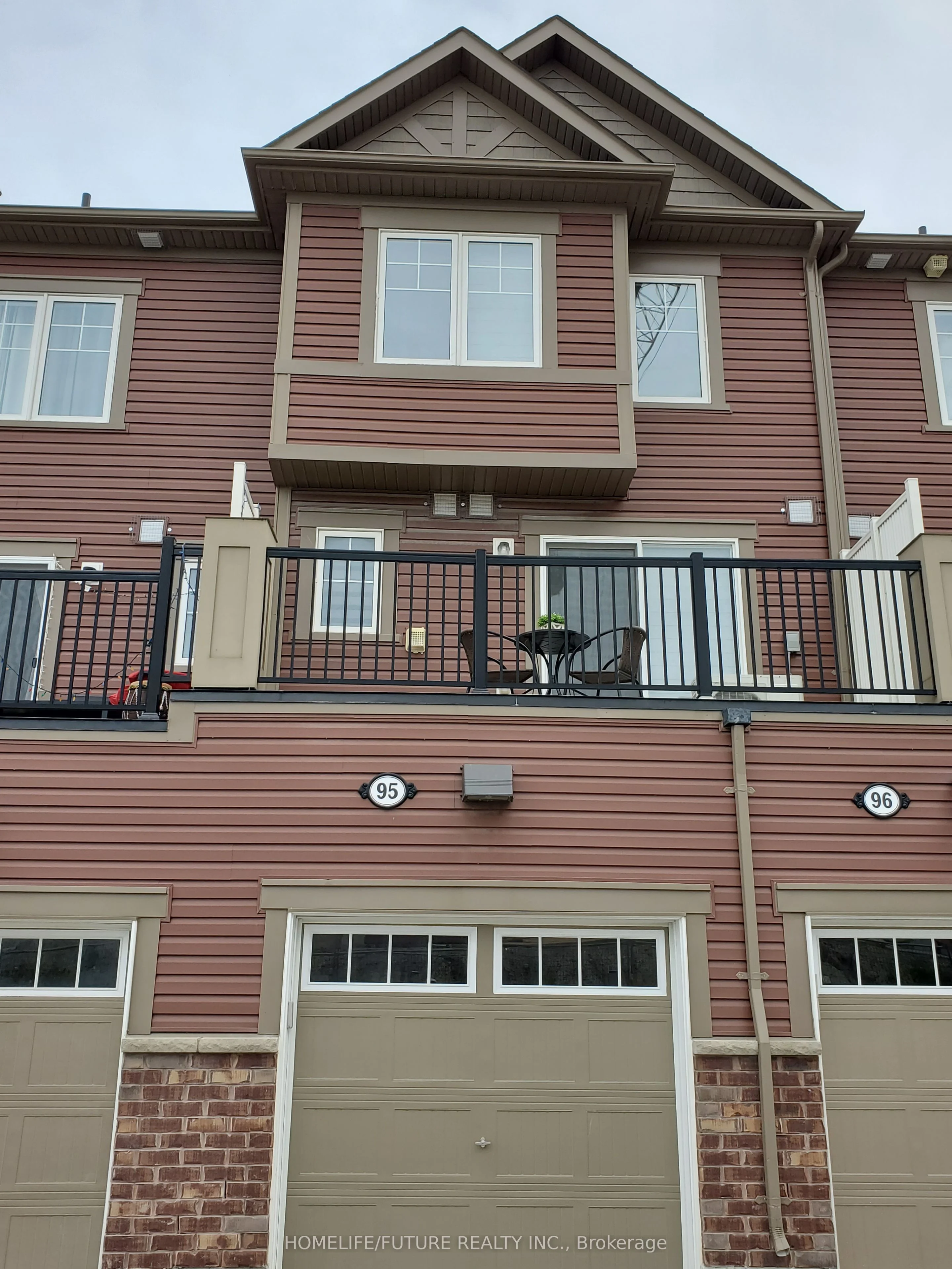 2500 Hill Rise Court 95, Oshawa, On L1l 0m6