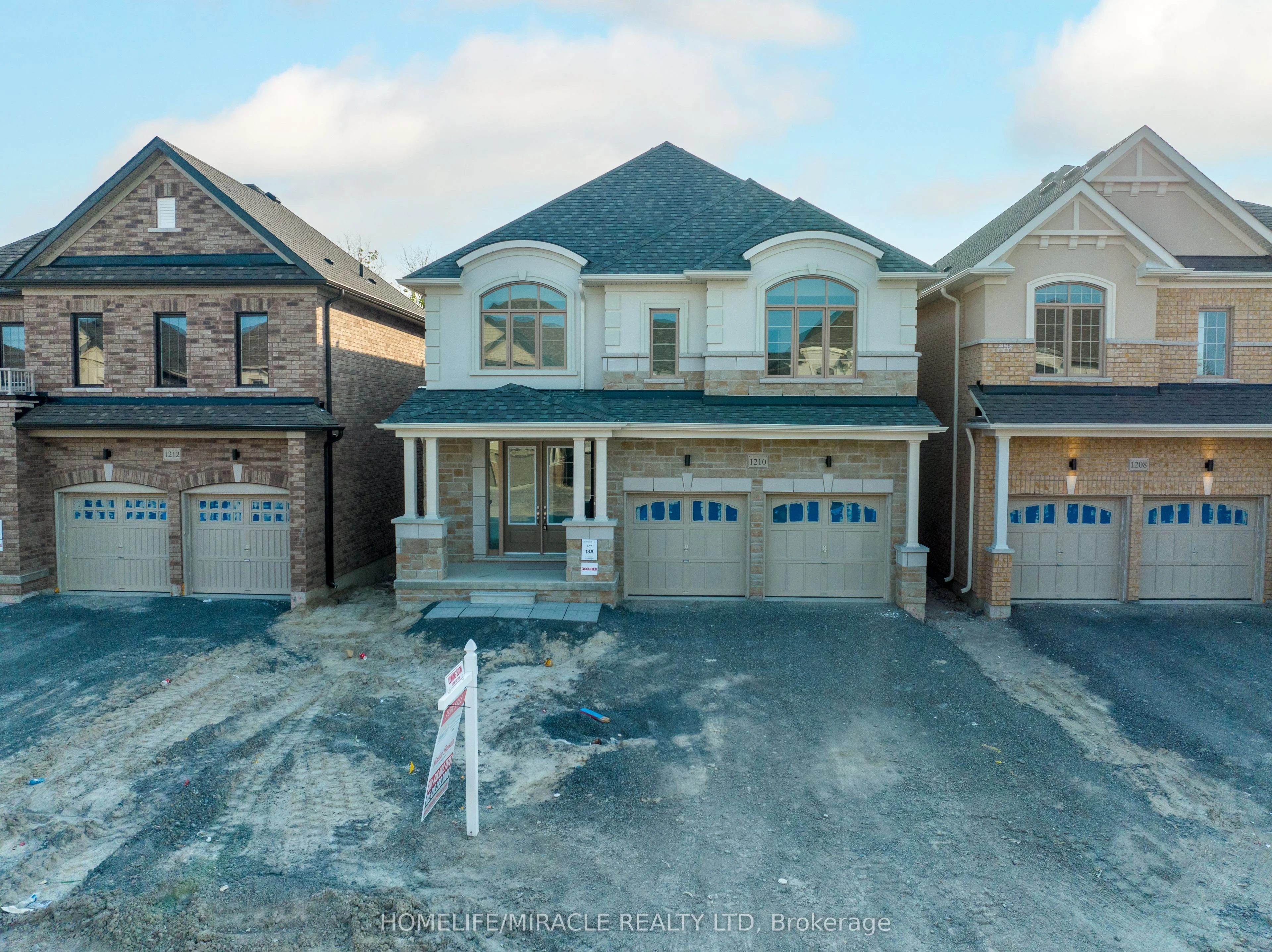 1210 Shankel Road, Oshawa, On L1k 3g2