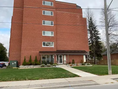 144 Queen Street W 303, Clarington, ON L1C 1M9