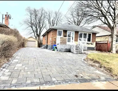243 Malaga Road, Oshawa, On L1j 1n6