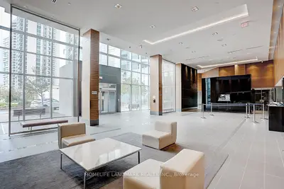 125 Village Green Square 308, Toronto E07, ON M1S 0G3