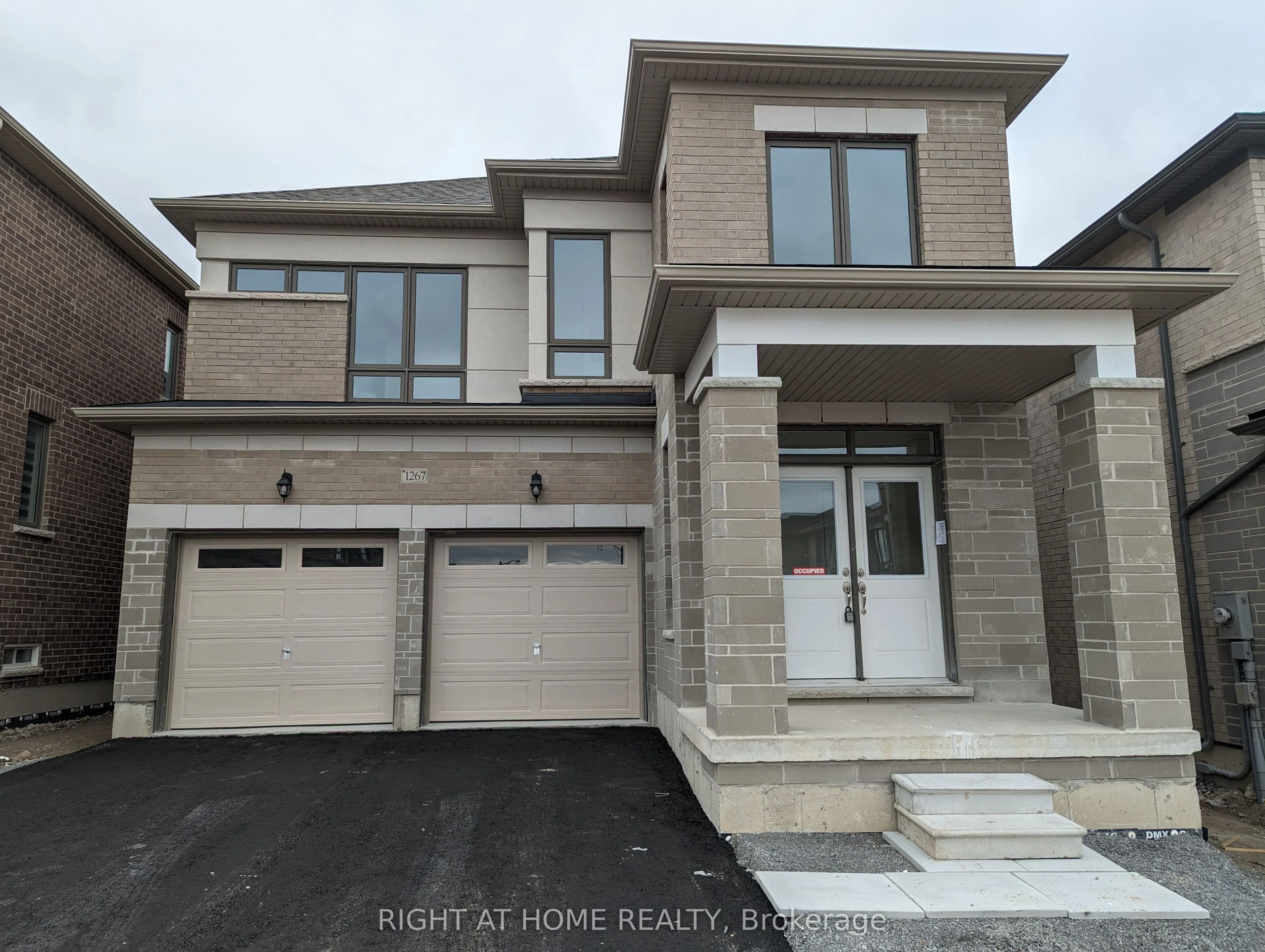 1267 Plymouth Street E, Oshawa, ON L1H 8L7