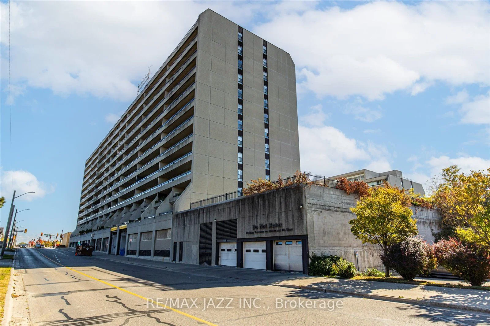 55 William Street E 609, Oshawa, ON L1G 7C9