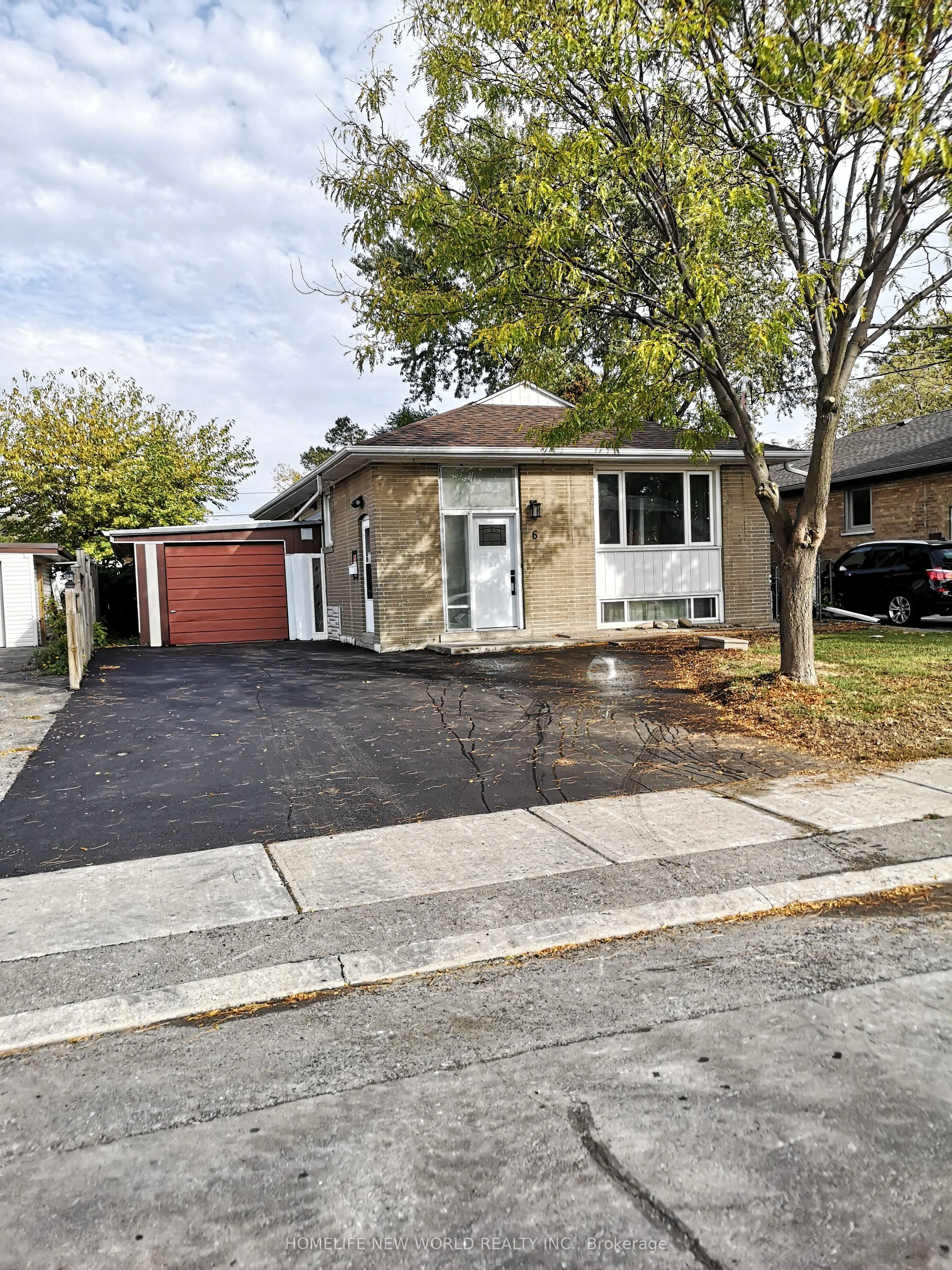 6 Wishing Well Drive E, Toronto E05, ON M1T 1J1
