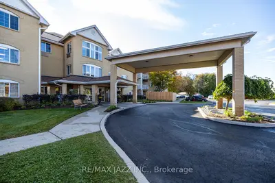 3975 Anderson Street 223, Whitby, On L1r 2y8